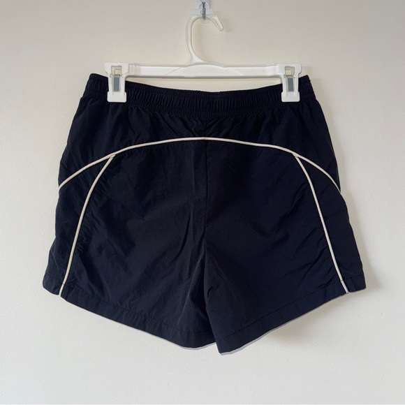 BDG Urban Outfitters Jess Nylon Track Short Black Outdoor Trendy Medium - Picture 5 of 8